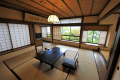 Each guest room has a secluded sukiya-zukuri style with a sense of privacy.