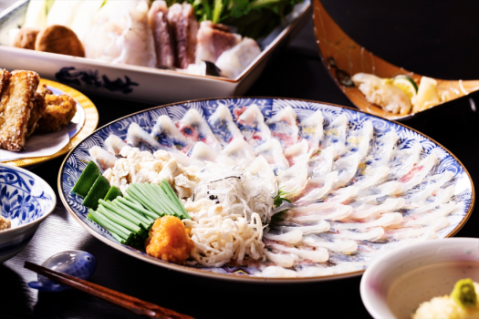 【とらふぐ基本会席】鮮度・サイズ・旨さに自信！一味も二味も違う！梅乃屋の「活き〆とらふぐ料理」