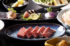 【梅乃屋・人気No.1】備長炭の香ばしさ。噛んだ瞬間肉汁が溢れだす「ブランド和牛」に舌鼓♪ 【梅乃屋・人気No.1】備長炭の香ばしさ。噛んだ瞬間肉汁が溢れだす「ブランド和牛」に舌鼓♪