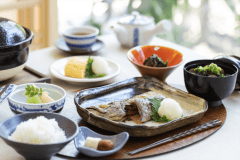 【朝食】［地産地消］‐身体よころぶ朝ごはん‐野菜ソムリエの女将が厳選した“山口の恵み”をたっぷりと。