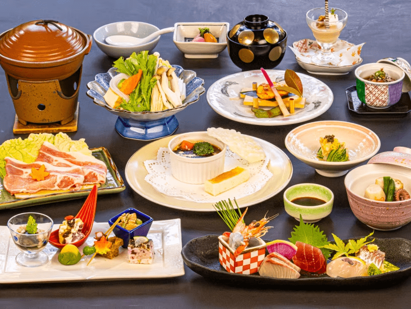 2026年9月10月《お献立一例》味覚の秋。「秋」を彩る食材を活かし、見た目にも贅を尽くした季節の和洋折衷創作会席膳をご用意致しました♪ 2026年9月10月《お献立一例》味覚の秋。「秋」を彩る食材を活かし、見た目にも贅を尽くした季節の和洋折衷創作会席膳をご用意致しました♪