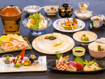 2026年9月10月《お献立一例》味覚の秋。「秋」を彩る食材を活かし、見た目にも贅を尽くした季節の和洋折衷創作会席膳をご用意致しました♪ 2026年9月10月《お献立一例》味覚の秋。「秋」を彩る食材を活かし、見た目にも贅を尽くした季節の和洋折衷創作会席膳をご用意致しました♪