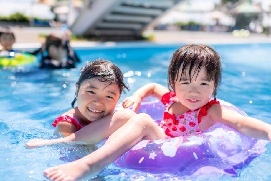 【ファミリー旅行におすすめ】湯河原海浜公園プール券付き!湯河原の夏を満喫してください!!公式ホームページ予約は最安値&夕食時ドリンク50%OFFの特別特典付き♪ 【ファミリー旅行におすすめ】湯河原海浜公園プール券付き!湯河原の夏を満喫してください!!公式ホームページ予約は最安値&夕食時ドリンク50%OFFの特別特典付き♪