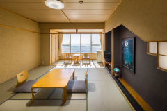 南星宮のバスなしトイレ付きの和室でございます。お部屋から見る景色は天の丸の自慢です。