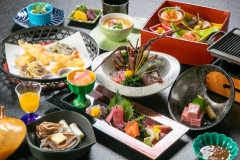 【煌き会席】一例。季節により料理内容や器が異なります。