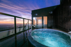 景色を眺めながら入る露天風呂は最高です。