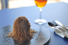 【日帰りスイーツ】絶景パノラマとこだわりスイーツ 自然と美味の贅沢時間『筆柿モンブラン』