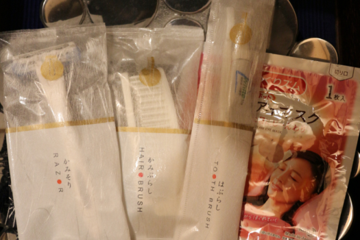 お部屋のアメニティ一例