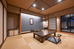 囲炉裏の空間と異なる彩りを感じる特別室◆喫煙＜66平米＞