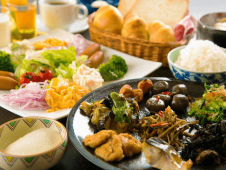 ＜朝食＞【豆富屋さんのバイキング】4時から仕込む豆富・豆乳から作る和食・洋食は人気♪
