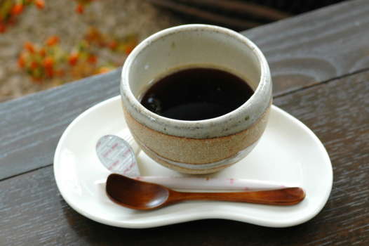 【ほっとコーヒー】月山の銘水で淹れた挽きたてコーヒーです。