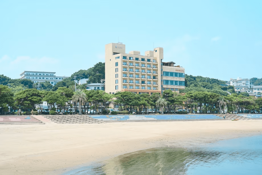 【直前割】〈♪絶景「海バー」にてフリードリンク付〉【素泊り】23時迄可☆レジャーもビジネスも