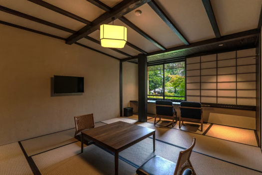 【お部屋お任せ】天橋立を眺める和室は２タイプ天橋立を目の前に眺める「しゃくなげ」