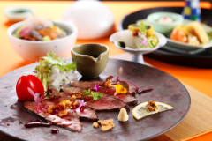 Per night with dinner (Standard) & breakfast Per night with dinner (Standard) & breakfast