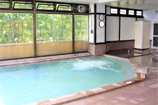 【大好評につき延長決定 】商品券付き宿泊プラン 別館 奥中山牛すき焼き膳　(西岳)