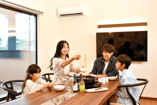 『5周年限定30％OFF』【2食付】一棟貸切ヴィラで馬刺し＆うどんすきを味わう