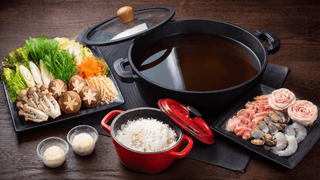 【夕食】とりすき焼き
※画像はイメージです。 【夕食】とりすき焼き
※画像はイメージです。
