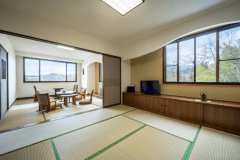 さゆり亭◆里山側和室【50平米（１4畳）】