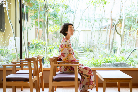 花を楽しむ、なごみの宿「季譜の里」でごゆるりとお過ごしください。