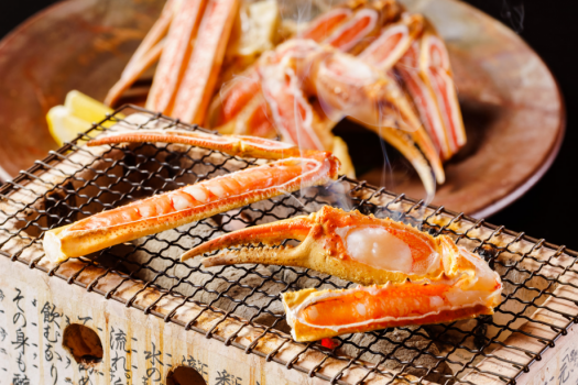 ずわい蟹の炭火焼き（11月7日〜2月28日まで）