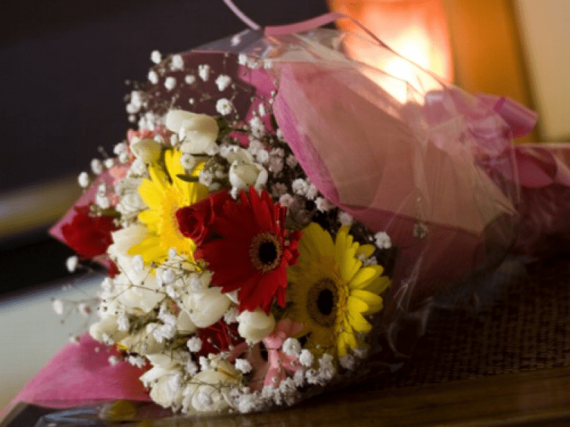 【お祝いの花束】イメージ ※オプションにて承っております 【お祝いの花束】イメージ ※オプションにて承っております