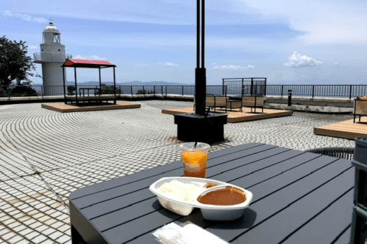 初夏の絶景ランチ【オンリーワン】これは貴重！灯台見学＆あじさい祭り＆灯台テラスカレー＆ドリンク付き