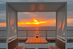 【灯台テラス】夕景　フォトスポットにも♪