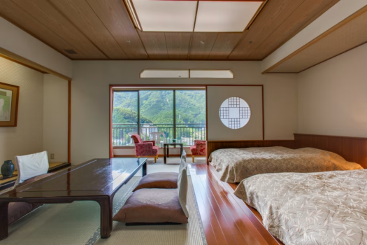 基本タイプ6畳+2ベットの和洋1間(約37㎡) 基本タイプ6畳+2ベットの和洋1間(約37㎡)