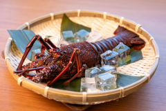 ■1泊2食｜秋の味覚プラン■＜贅沢な秋のグランピング＞秋の主役は伊勢海老！丸ごと一尾付き豪華な期間限定プラン【グランピングヴィレッジIBARAKI】