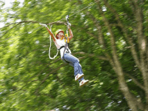 *当館より車で2分♪ワイヤーを使って爽快に滑り下りる絶叫アクティビティー≪ジップライン≫！