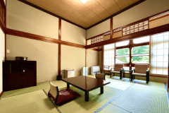 文豪「田宮虎彦」執筆【和室８畳+４畳】※トイレ・洗面なし