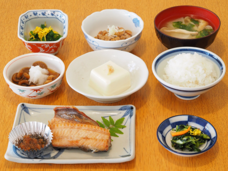 【朝食のみ】遅く着くかた、温泉街を楽しみたいかたに！