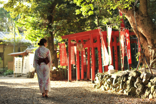 【神明神社】パワスポ「石神さん」は当館から30秒と歩いてすぐ！