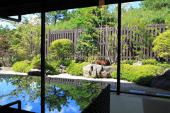 《 相生 》和室からの庭園の眺望