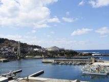 眼下に間人港が広がります 眼下に間人港が広がります