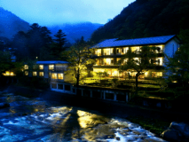 ■平日限定・一泊朝食付プラン■思い立ったら“気軽に”温泉旅行♪“彩つむぎでしか食べられない”和朝食を堪能♪