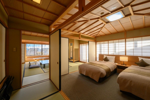 【禁煙角部屋ベッド付和室】西館ハイグレード客室
