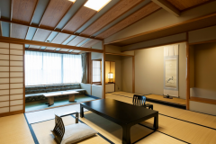 【西館和室】富士山と夜景を望む純和風造りのお部屋