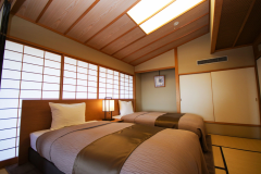 【禁煙角部屋ベッド付和室】西館ハイグレード客室