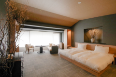 【西館最上階ラグジュアリーツイン】2024年春リニューアル。記念日やお祝い旅行におすすめです