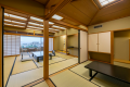 【西館和室】富士山と夜景を望む純和風造りのお部屋