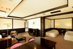 【最上階セミスイート】ご夫婦でカップルで、大切なお時間をお過ごしください。