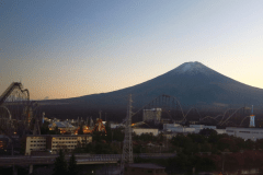 【富士急ハイランド】日本屈指のアミューズメントパークを一日満喫！