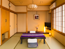 「佳松亭/一例」和を基調とした畳の香り漂う落ち着きのある客室です 「佳松亭/一例」和を基調とした畳の香り漂う落ち着きのある客室です