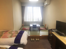 ■和室4.5畳+ツインベッド/一例 ■和室4.5畳+ツインベッド/一例