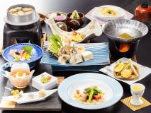 【基本会席】山口の美味を詰め込んだ新鮮な「海の幸」「山の幸」をお届け♪※10月～3月の料理一例です。