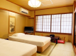 佳松亭-和室ベッド客室一例です。 佳松亭-和室ベッド客室一例です。