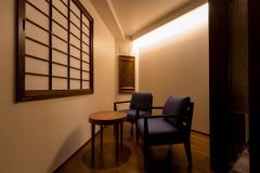 春には桜、夏は新緑、秋は紅葉、冬には雪景色など各方位から季節により思い思いの南魚沼市の眺望をお楽しみいただけます。