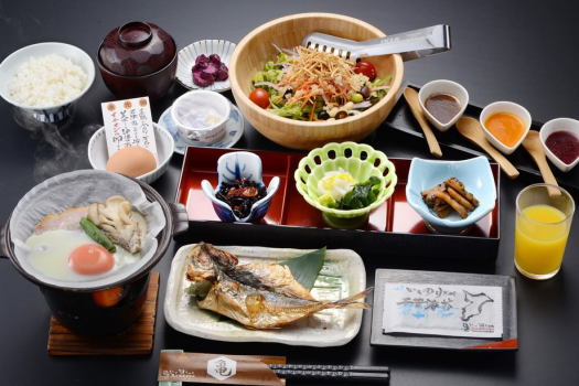 【クルーズパック宿泊プラン】期間限定紅葉クルーズ！房総の美味しい食と源泉掛け流し天然温泉の宿（ホームページ予約は朝食無料！）