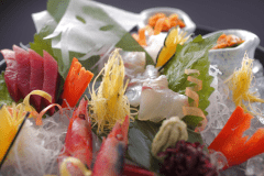 御造り盛り合わせ（イメージ）口だけでなく目でもお楽しみいただけます。
画像はイメージです。